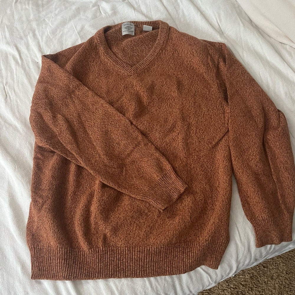 super cute orange sweater